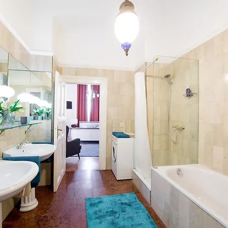 Elegant & Stylish Apartment City Center Budapest Extérieur photo