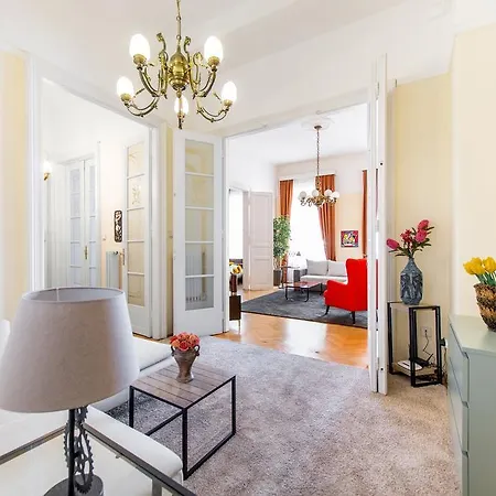 Elegant & Stylish Apartment City Center Budapest Extérieur photo